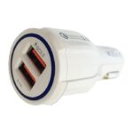 Универсално USB зарядно за кола с два порта и USB кабел 3 в 1  В
